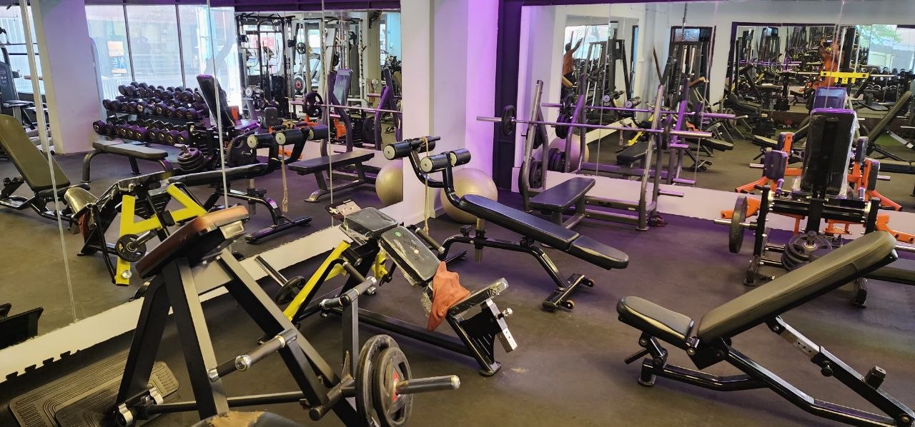 Inside Liger Fitness Bangalore - training area and premium equipment