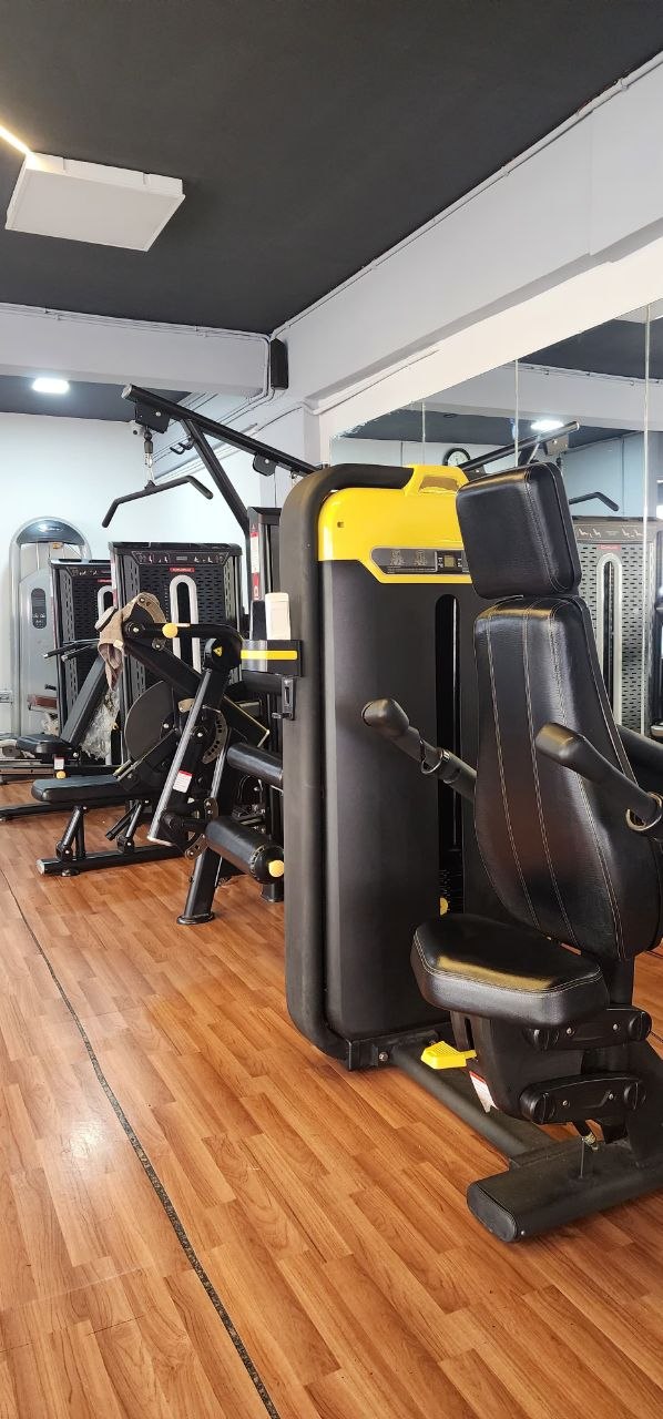 Inside Liger Fitness Bangalore - training area and premium equipment